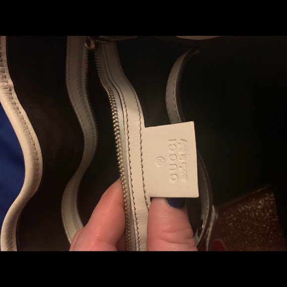 Authentic Gucci Pelham bag/TRADE LV - Picture 3 of 7